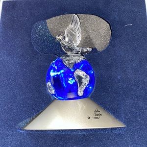 Perfect condition 2000 Crystal planet vision